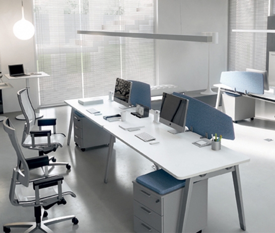 四平鋼腳桌上屏（帶活動(dòng)柜）