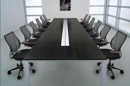 雅努斯會議桌